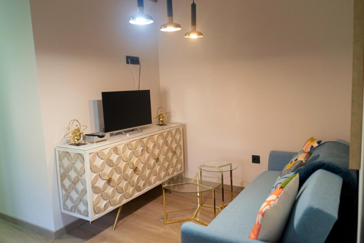 Apartamentos En El Valle Del Jerte Flores Para Angela Cabezuela Del Valle Exterior foto