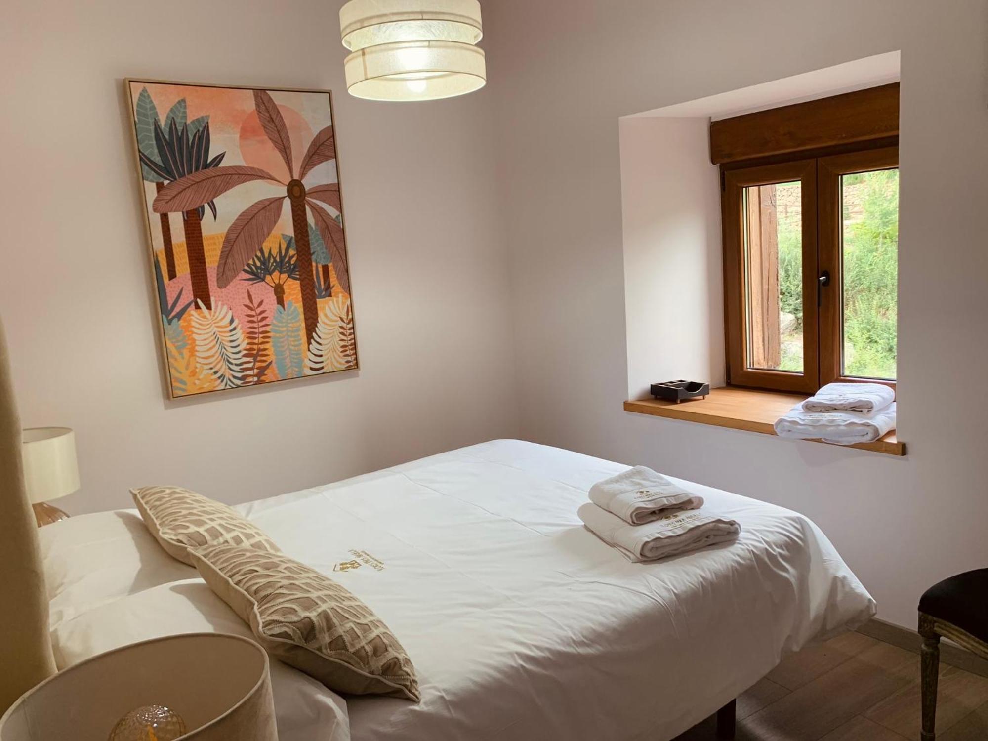 Apartamentos En El Valle Del Jerte Flores Para Angela Cabezuela Del Valle Exterior foto