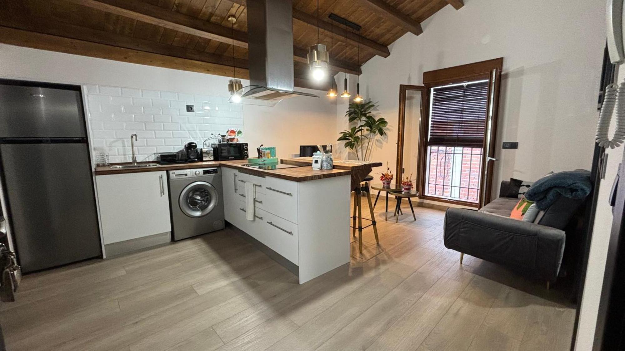 Apartamentos En El Valle Del Jerte Flores Para Angela Cabezuela Del Valle Exterior foto