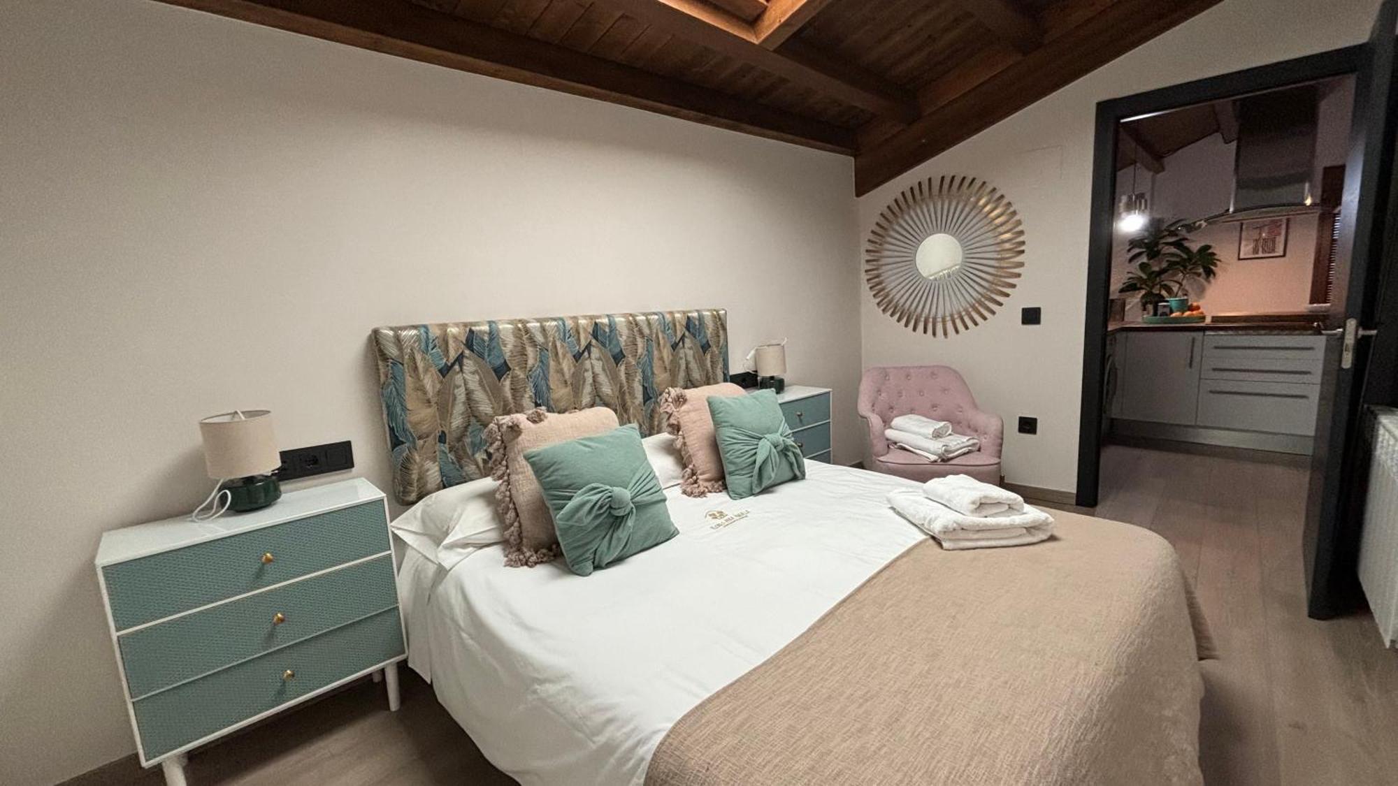 Apartamentos En El Valle Del Jerte Flores Para Angela Cabezuela Del Valle Exterior foto