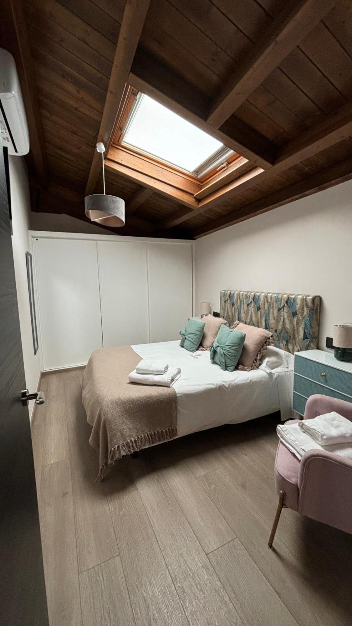 Apartamentos En El Valle Del Jerte Flores Para Angela Cabezuela Del Valle Exterior foto